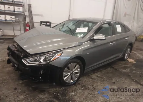 2018 Hyundai Sonata Hybrid Se from USA, damaged, VIN KMHE24L35JA087303
